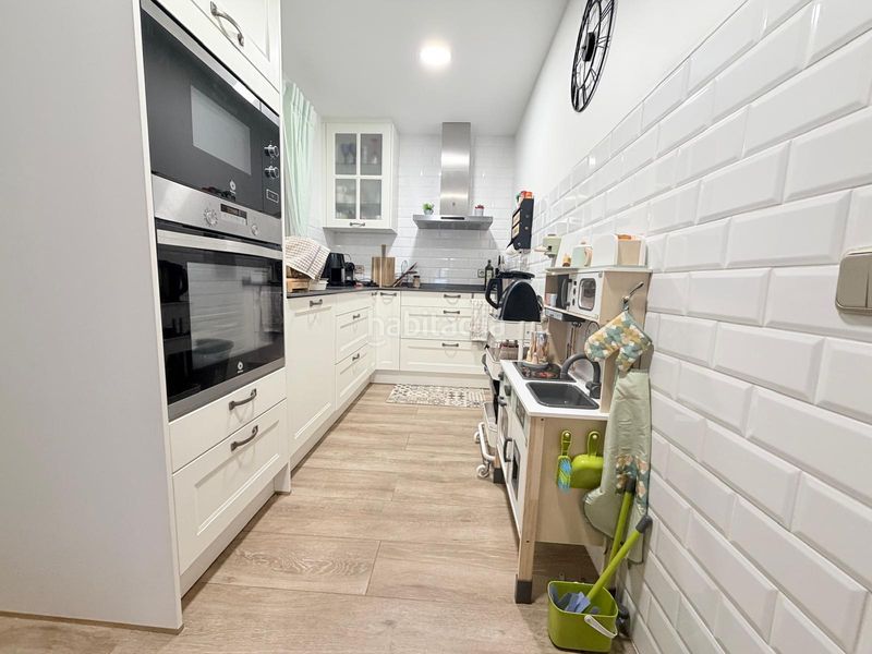 Foto d432a2a0-2014-411c-8bc1-330f8c2fc55b. Pis amb calefacció a Egara Terrassa