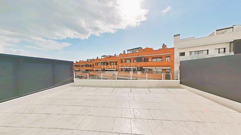 Foto 05c44d96-d69b-4ead-a03a-992d963114c2. Planta baixa amb calefacció aparcament piscina a Cubelles