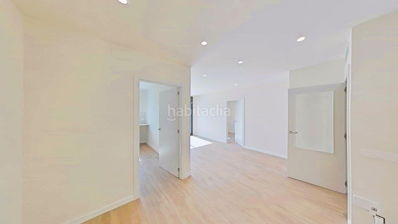 Foto 8608183d-bd49-44a3-9f95-e246907823f4. Planta baixa amb calefacció aparcament piscina a Cubelles