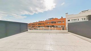 Ground floor in Santa Maria-l´Eixample-Sud Sumella. Junto al centro y a escasos minutos de la playa.