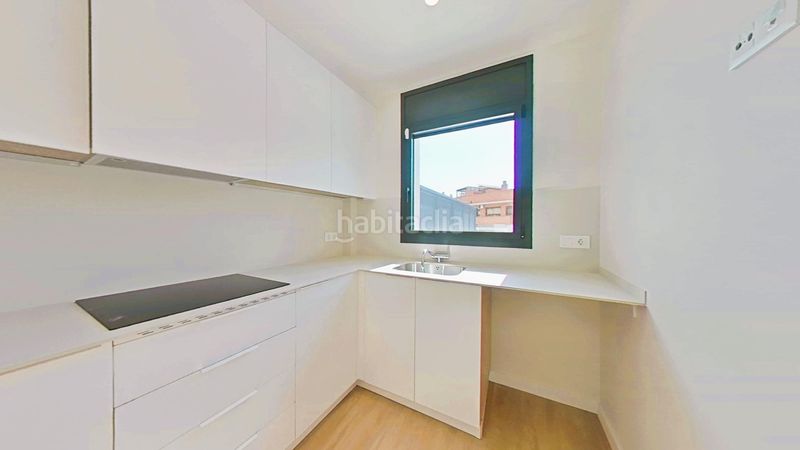 Foto a7f9ad61-99b5-40ac-b96a-76e0f207d075. Planta baixa amb calefacció aparcament piscina a Cubelles