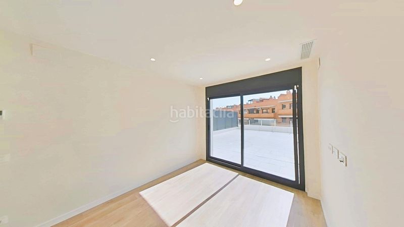 Foto abbb2f50-251c-413f-89ec-4b2266500090. Planta baixa amb calefacció aparcament piscina a Cubelles