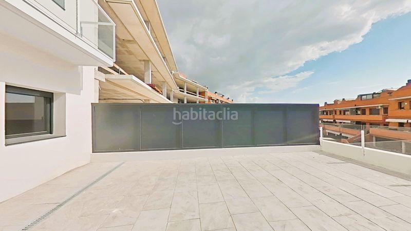 Foto dd261fa5-8726-4ce0-978a-b6f9a1a25e03. Planta baixa amb calefacció aparcament piscina a Cubelles