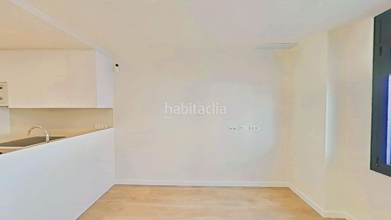 Foto 570df6b1-c114-47aa-9bbe-ebde85a67a80. Planta baixa amb calefacció aparcament piscina a Cubelles