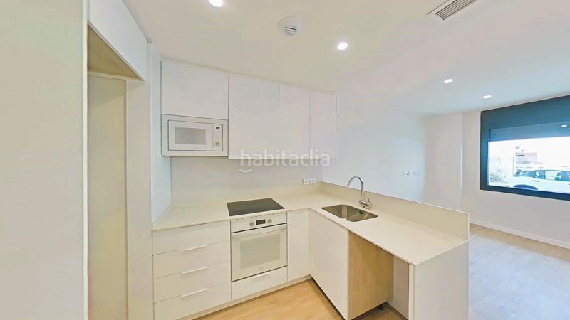 Foto ad0d8440-d581-4998-9b2d-49b4b1a51589. Planta baixa amb calefacció aparcament piscina a Cubelles