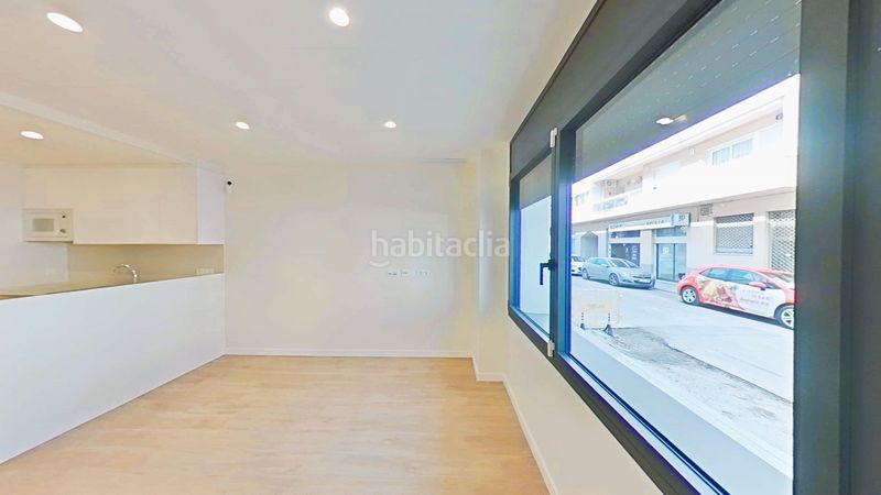 Foto be42797c-4c68-405a-9971-c00ae345a2e9. Planta baixa amb calefacció aparcament piscina a Cubelles