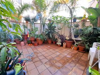 Planta baixa a Olesa de Montserrat. A prop de lestació