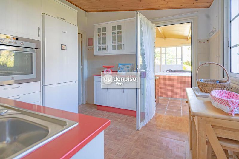 Foto 13ceb7eb-a8c5-4de5-9858-a9192771ca18. Xalet amb aparcament piscina a Tomiño
