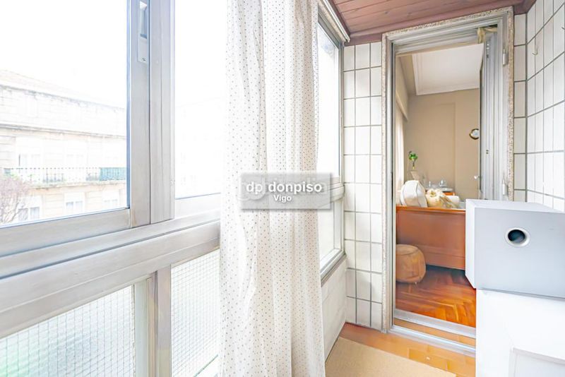 Foto 78038031-b2ea-47cb-adaf-2c259e8a85b0. Apartament amb calefacció aparcament a Plaza España - Corte Inglés Vigo