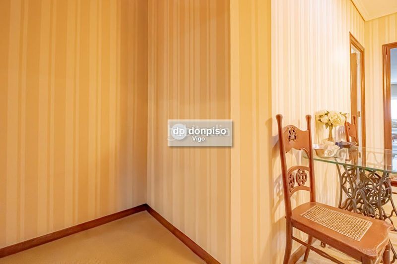 Foto e198ff61-b7a5-4dfd-b38e-5bf3ea87face. Apartament amb calefacció aparcament a Plaza España - Corte Inglés Vigo