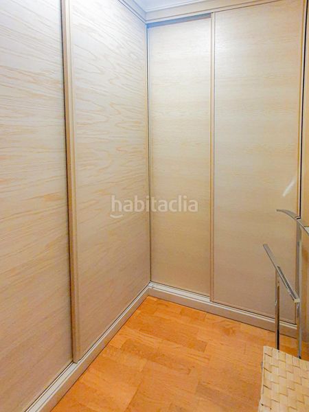 Foto adbe5209-7936-4141-88fb-d3c0728c3dbc. Casa aparellada amb calefacció aparcament a Sardoma - Castrelos Vigo