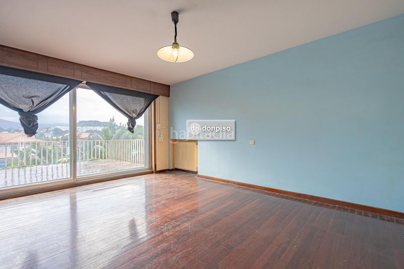 Foto 121c08cf-3fc3-4e71-abcf-f6753fa0eea3. Xalet amb calefacció aparcament a A Salgueira - O Castaño Vigo