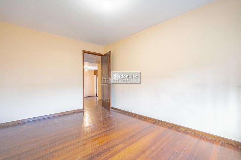 Foto 27eb6d40-1cc5-460d-8cc8-17711cd9a2fd. Xalet amb calefacció aparcament a A Salgueira - O Castaño Vigo