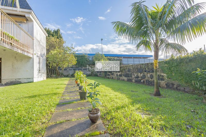 Foto ac539910-e63c-4441-9834-a9bcd2cbf073. Xalet amb calefacció aparcament a A Salgueira - O Castaño Vigo