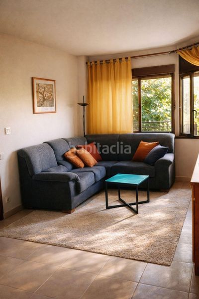 Foto e2e9a982-6b29-4560-9cd0-94e1d066254a. Pis amb calefacció piscina a Centre Pineda de Mar