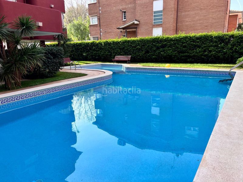 Foto 829c9fbe-87a4-46dd-9acf-a50ff5fd65d3. Pis amb piscina a Montmar Castelldefels