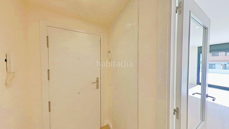 Foto 4cb51dfd-c163-4df3-9d3e-33c8b4c3142f. Planta baixa amb calefacció aparcament piscina a Cubelles