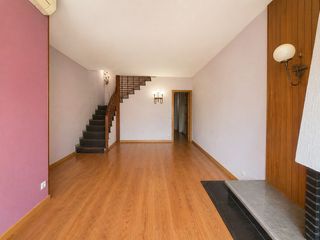Chalet en Creu Alta. Junto pl. marcet y muy cerca de hospital taulí