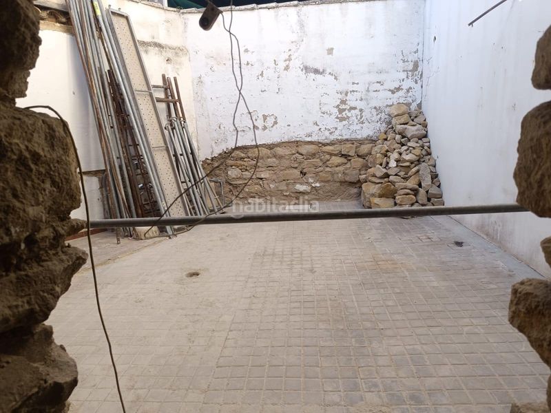 Foto 4bc442f2-7274-4fd5-bf7c-d8c865f2587e. Casa aparellada amb calefacció aparcament a Baeza