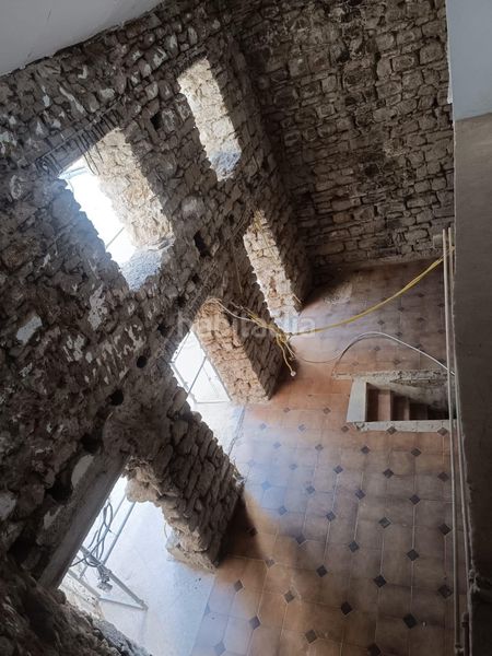 Foto a01f46e6-f25d-4d9d-9700-157a5194564f. Casa aparellada amb calefacció aparcament a Baeza