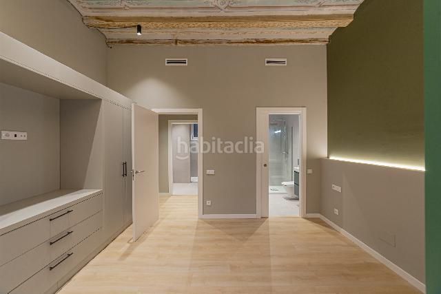 Foto 14183e4c-55c7-4786-a8f1-c3d99fb21e0f. Pis amb calefacció a Gòtic Barcelona