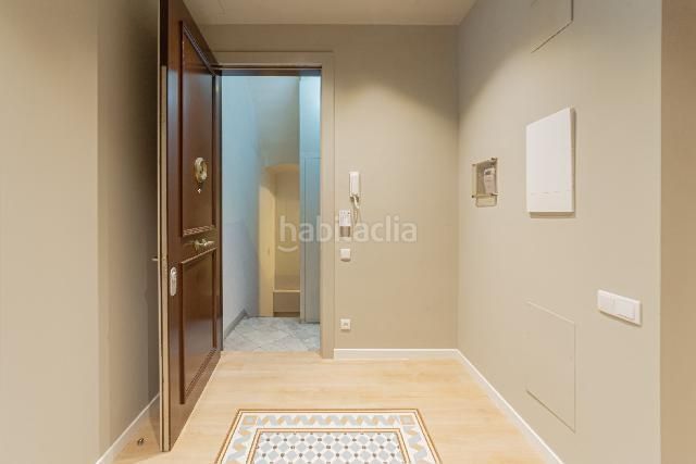 Foto 1596b39c-c7ad-4401-9782-8f6264971004. Pis amb calefacció a Gòtic Barcelona