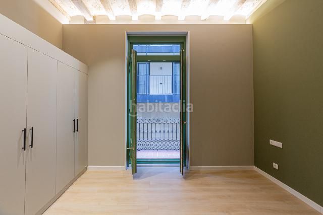 Foto 3a45a5fd-02a8-4432-a338-a8dedaabec59. Pis amb calefacció a Gòtic Barcelona