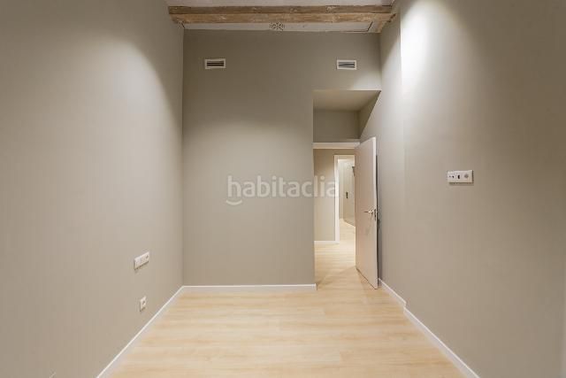 Foto 67d82ed9-77a9-4e12-bf91-f02754d3ec81. Pis amb calefacció a Gòtic Barcelona