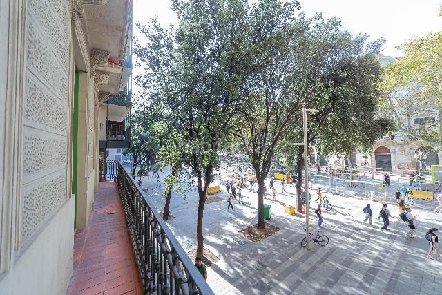 Foto f25dc2a7-0c9c-4097-a9be-b5128d1f5dca. Pis amb calefacció a Gòtic Barcelona