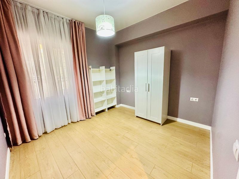 Foto 1ec2f31f-1c3b-4ee9-8b54-ebfbb86e3bce. Pis a Ciutat Fallera Valencia