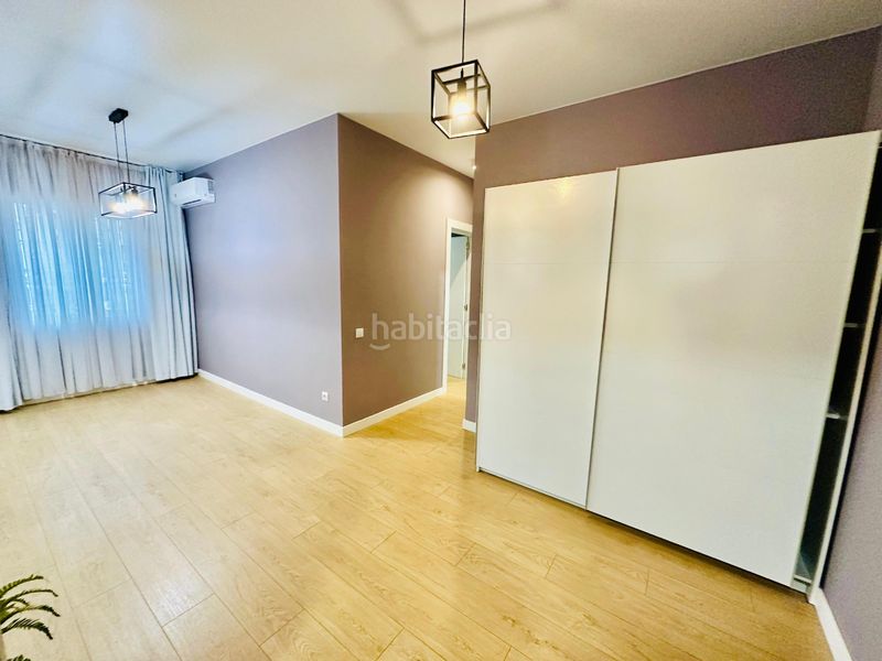 Foto d058d895-4def-48bc-9cc5-cf9ee7acc986. Pis a Ciutat Fallera Valencia