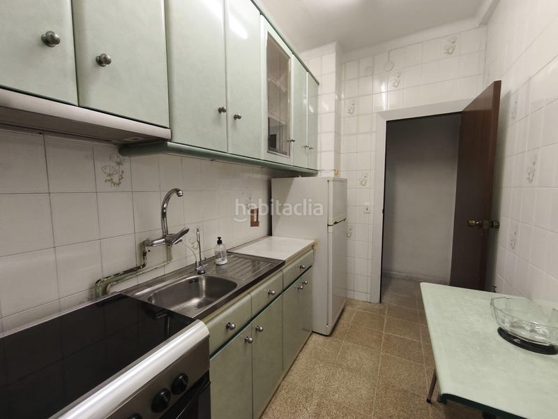 Foto eaaea7af-86a1-45fb-82da-c39f59df578e. Planta baixa a El Camp de l´Arpa del Clot Barcelona