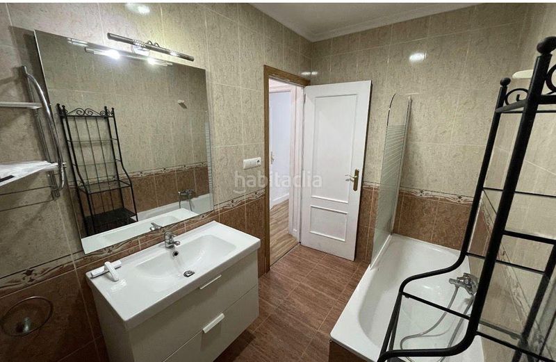 Foto fad34b9f-9c39-43b3-a21f-1b2cbd98320d. Pis a Barrio de Patraix Valencia