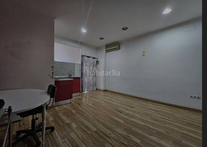 Foto bfb9d066-7cf2-40a8-99b5-837af38f07ff. Local comercial a Corea Gandia