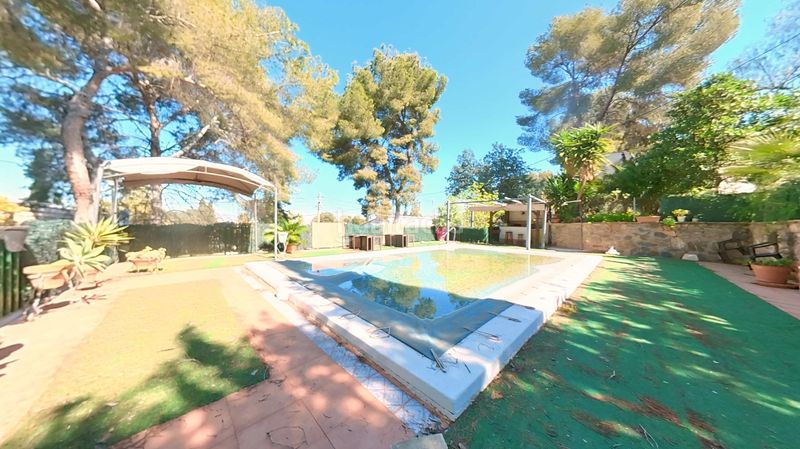 Foto 9fa7433d-b2fe-4674-b138-afc4cc332e31. Masia amb aparcament piscina a Santo Angel Murcia
