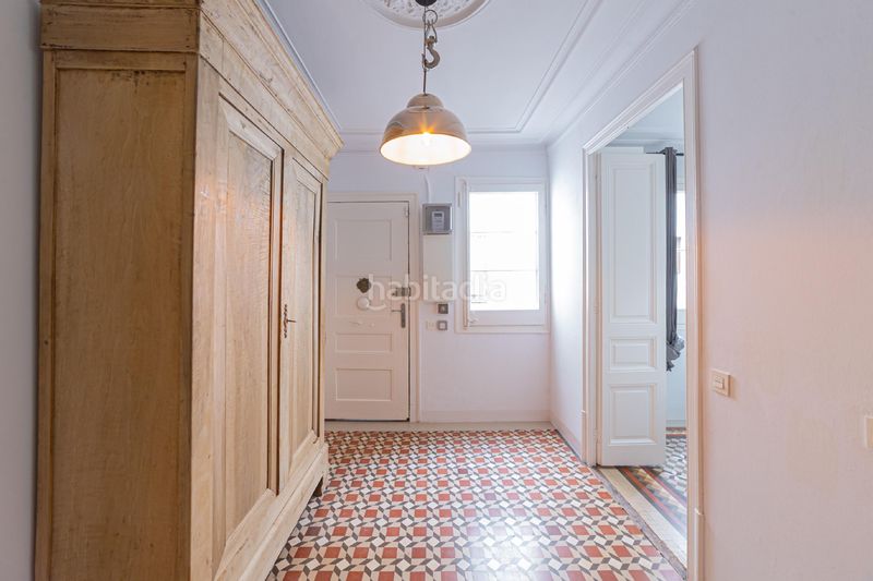 Foto 2e807a2e-a093-4160-b377-0d4b8e142e9f. Àtic amb calefacció a L´Antiga Esquerra de l´Eixample Barcelona