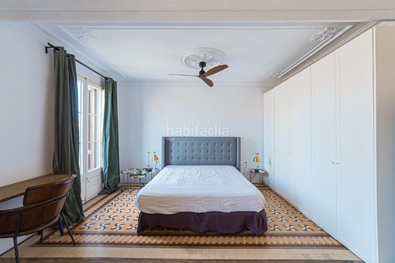 Foto 5cbd6199-09f8-4e0a-8a31-ea0f67331e0a. Àtic amb calefacció a L´Antiga Esquerra de l´Eixample Barcelona