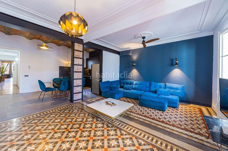 Foto 702e82df-09fc-4264-9cac-b5a6f1c7c893. Àtic amb calefacció a L´Antiga Esquerra de l´Eixample Barcelona