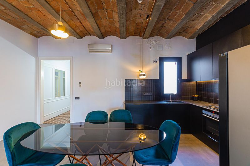 Foto 9a73e4ce-726c-493a-a3e3-7bea716231b5. Àtic amb calefacció a L´Antiga Esquerra de l´Eixample Barcelona