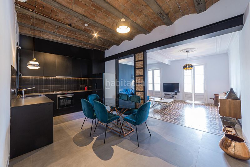 Foto aa0205ae-5343-4e31-ba93-c3ef14250c5e. Àtic amb calefacció a L´Antiga Esquerra de l´Eixample Barcelona