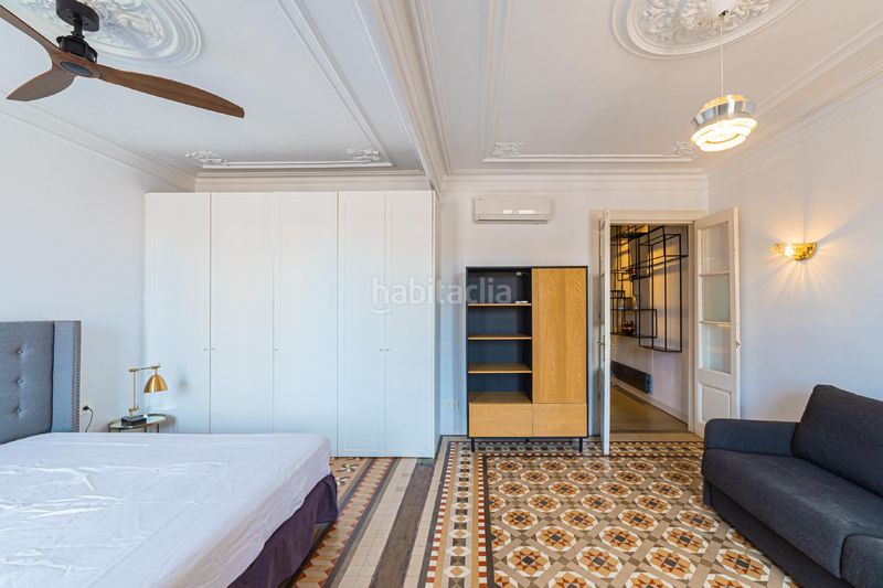 Foto b23a6685-1ea0-4145-945b-897c999bddbb. Àtic amb calefacció a L´Antiga Esquerra de l´Eixample Barcelona