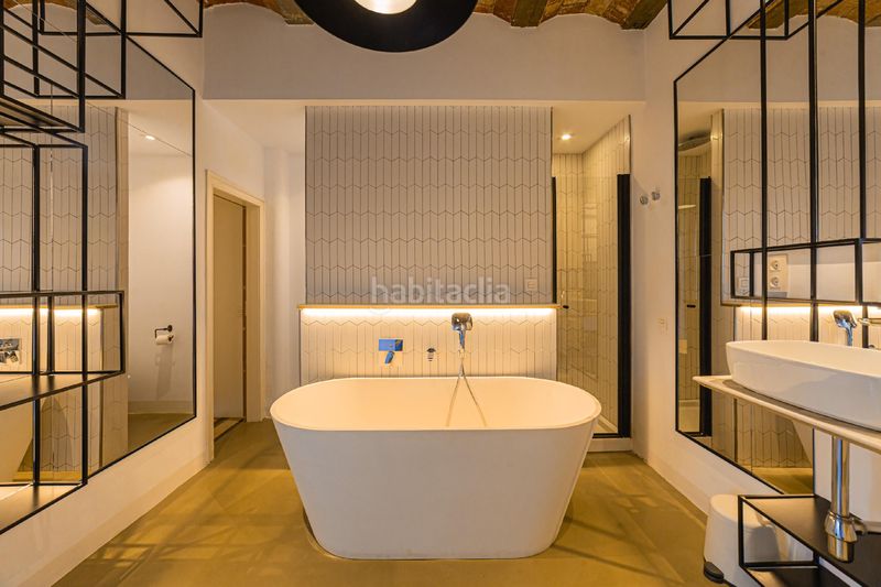 Foto d5d2ba11-d900-4314-a57b-b5e449f958e7. Àtic amb calefacció a L´Antiga Esquerra de l´Eixample Barcelona