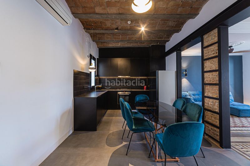 Foto f78f55cf-3a98-42ce-831b-30d15941f944. Àtic amb calefacció a L´Antiga Esquerra de l´Eixample Barcelona