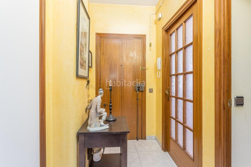 Foto a0d4d34f-2f81-4c67-ab1a-5550da2c3c30. Pis amb calefacció aparcament a Can Rull Sabadell