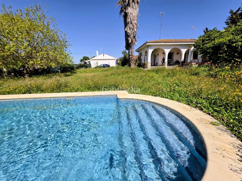 Foto ec89c14d-b283-43a3-82b3-839e3d35518d. Masia amb piscina a Conil Conil de la Frontera