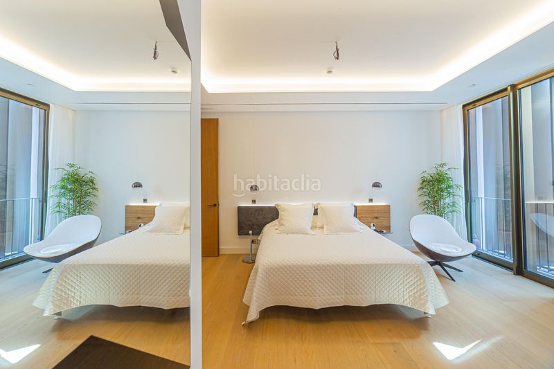 Foto 230467ba-e6ad-4b26-9dcc-be7c77396ac1. Pis amb calefacció aparcament piscina a Vila de Gràcia Barcelona