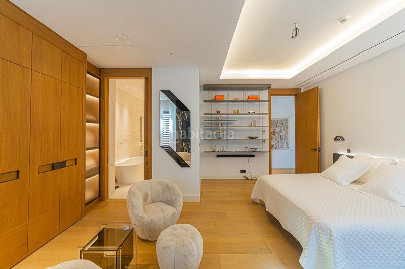 Foto ffbdd760-eede-45d0-85c2-556b884514b8. Pis amb calefacció aparcament piscina a Vila de Gràcia Barcelona