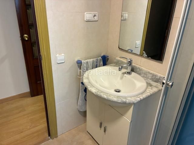 Foto a24b3971-2953-4919-99b0-b35db6381f21. Apartament amb aparcament a Berbés - Peritos Vigo