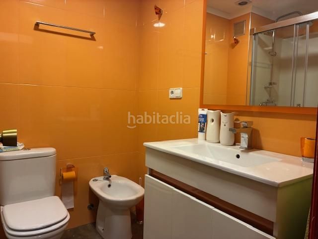 Foto c79bfe08-d33a-4747-804b-b3bbbe354fd5. Apartament amb aparcament a Berbés - Peritos Vigo