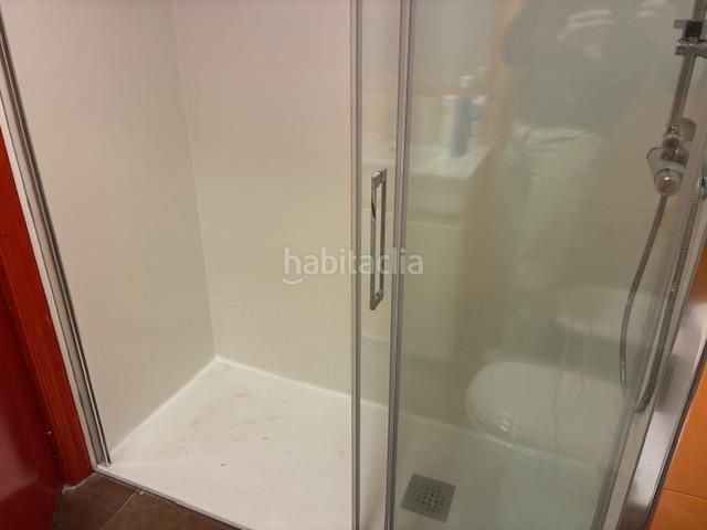 Foto d1497d00-d24e-4009-acd9-780ef68d69ad. Apartament amb aparcament a Berbés - Peritos Vigo